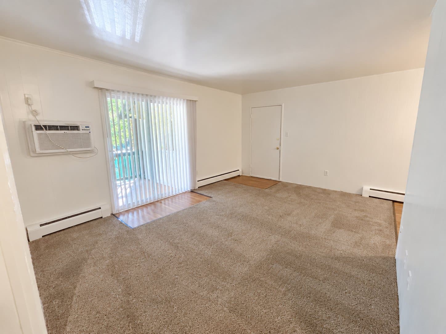 Lakewood Apartment: 1330 Zephyr St.