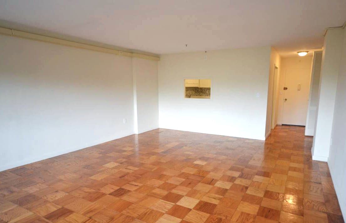 Brookline Apartment: 101 Monmouth St.