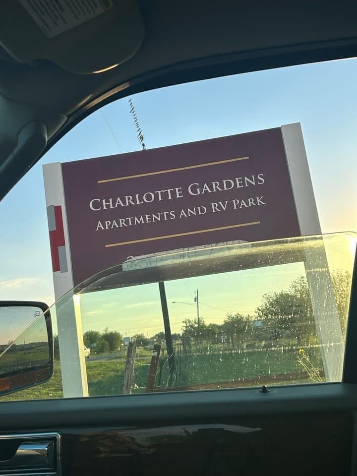 Charlotte Apartment: 126 Alton Ave