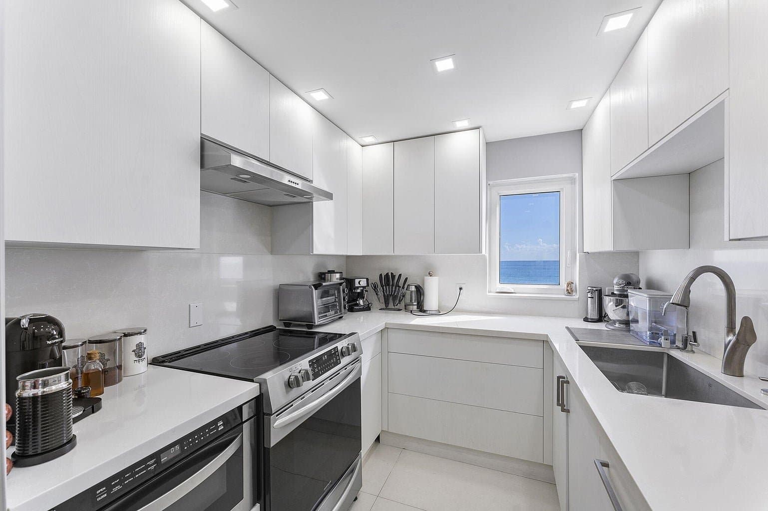 Boca Raton Condo: 4505 S Ocean Blvd Apt 307