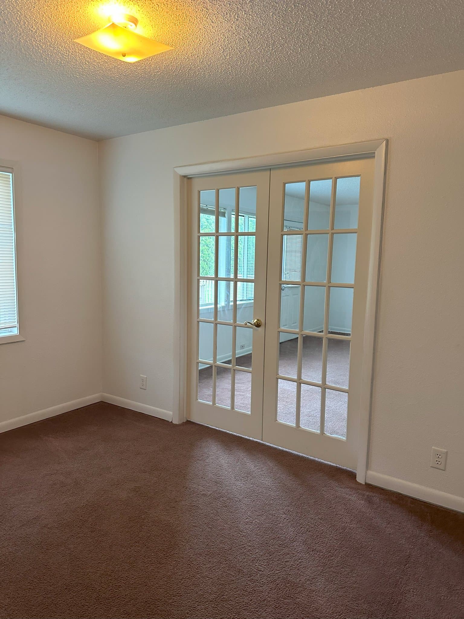 Peru House: 36043 Beale Ct