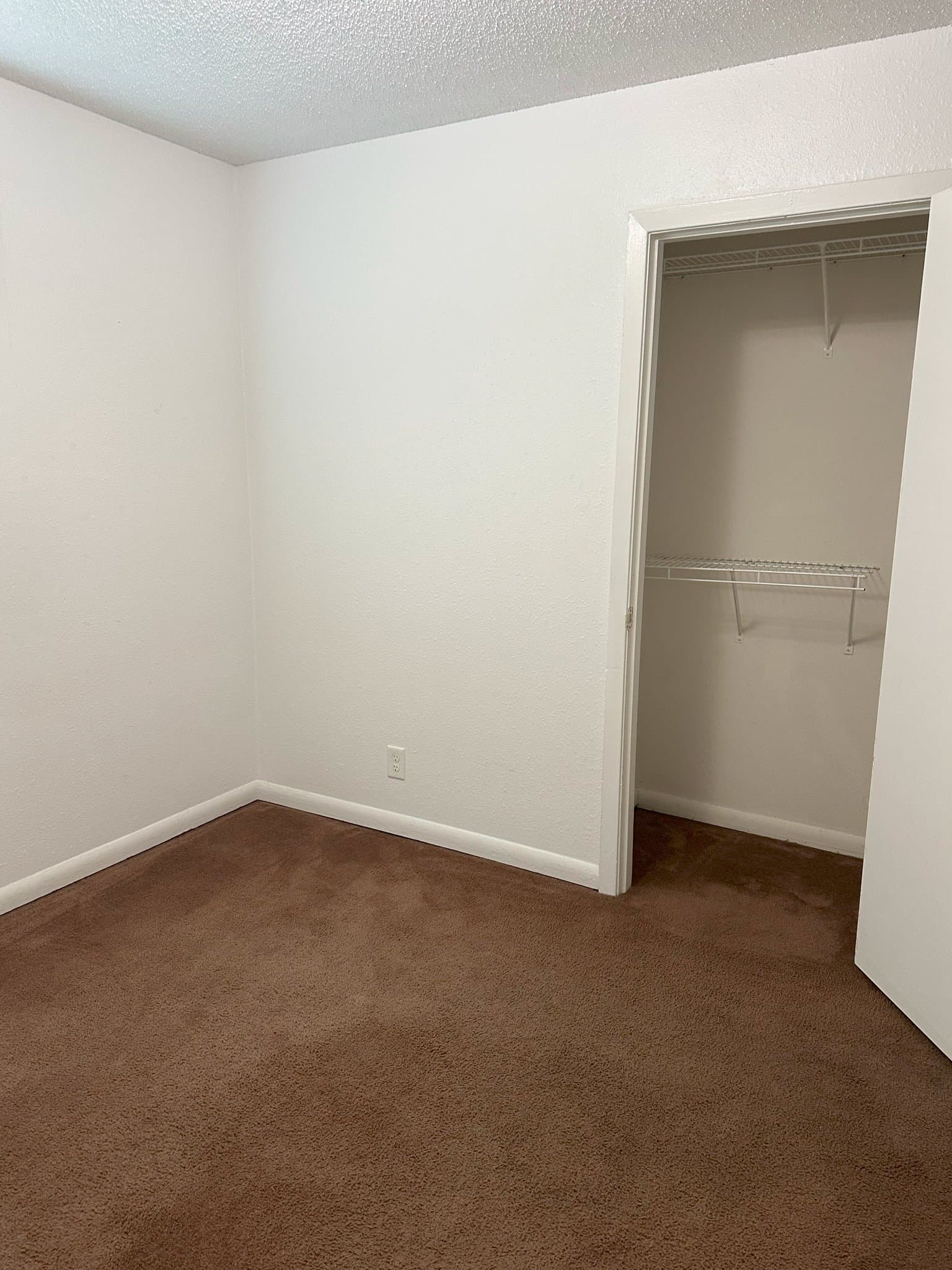 Peru House: 36043 Beale Ct