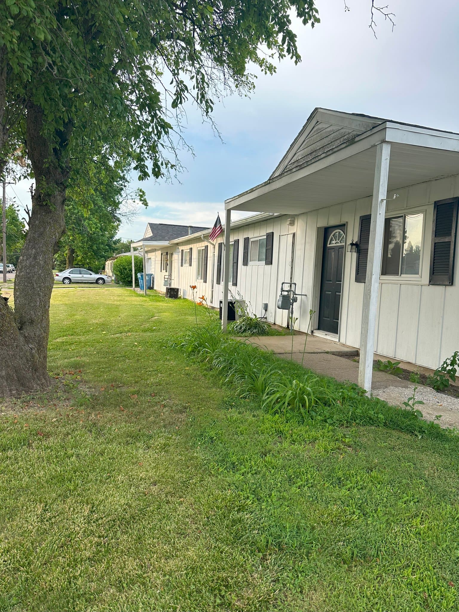Peru House: 36043 Beale Ct