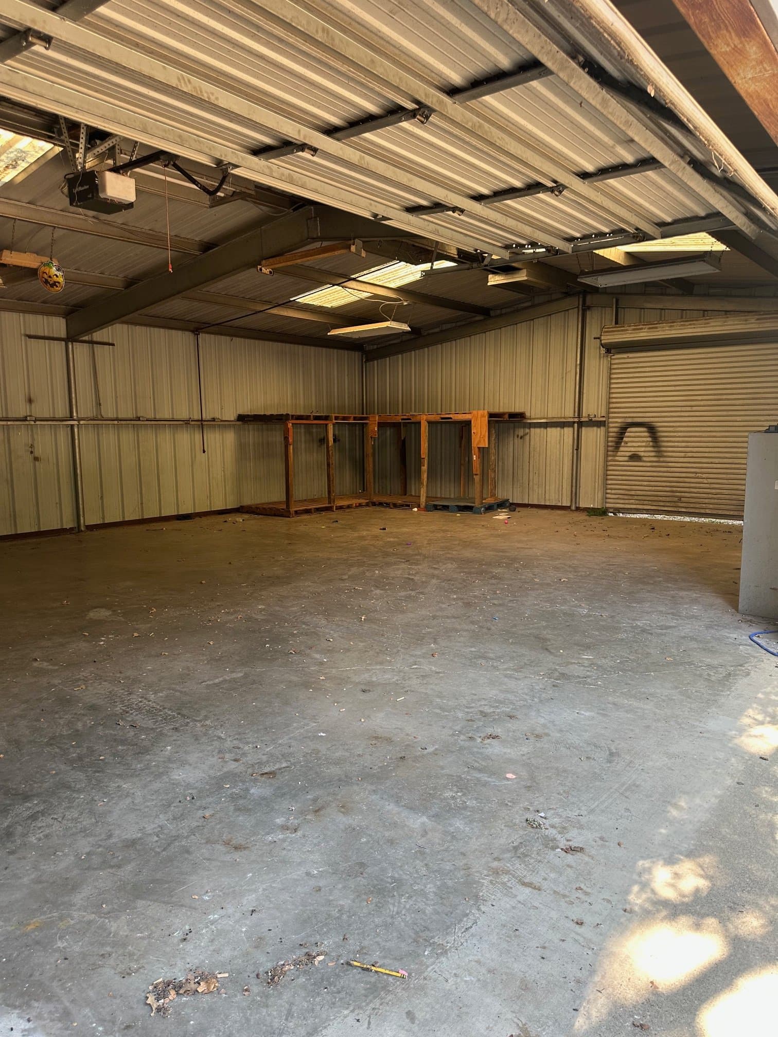 ELM MOTT Other: 301 OAK GROVE CIRCLE