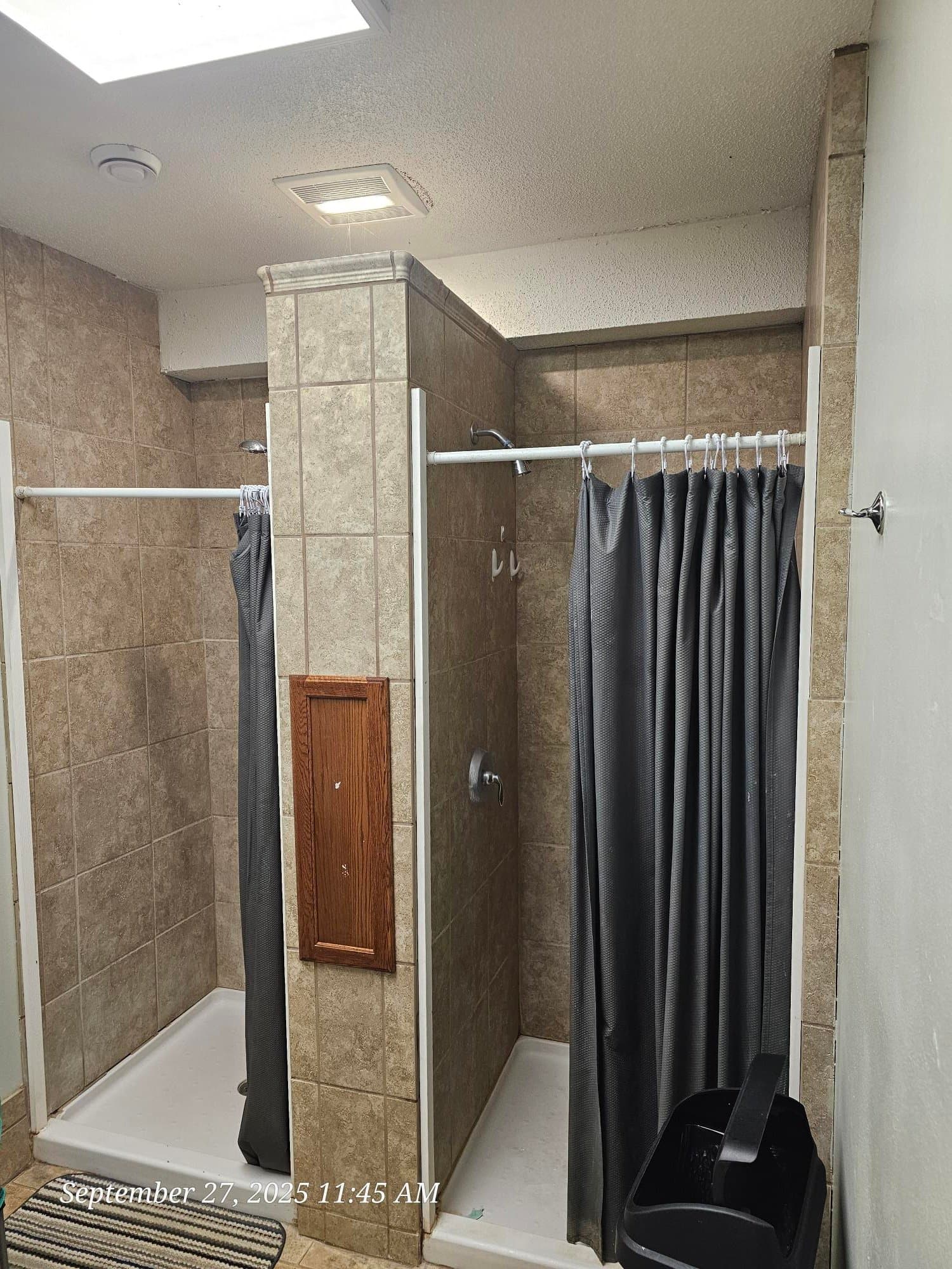 plateville Single Room: 615 s chestnut street