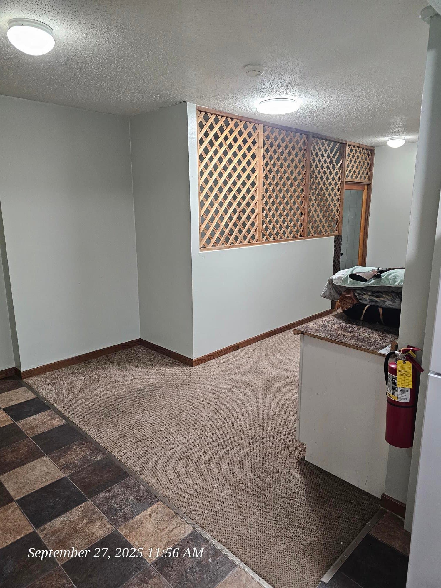 plateville Single Room: 615 s chestnut street
