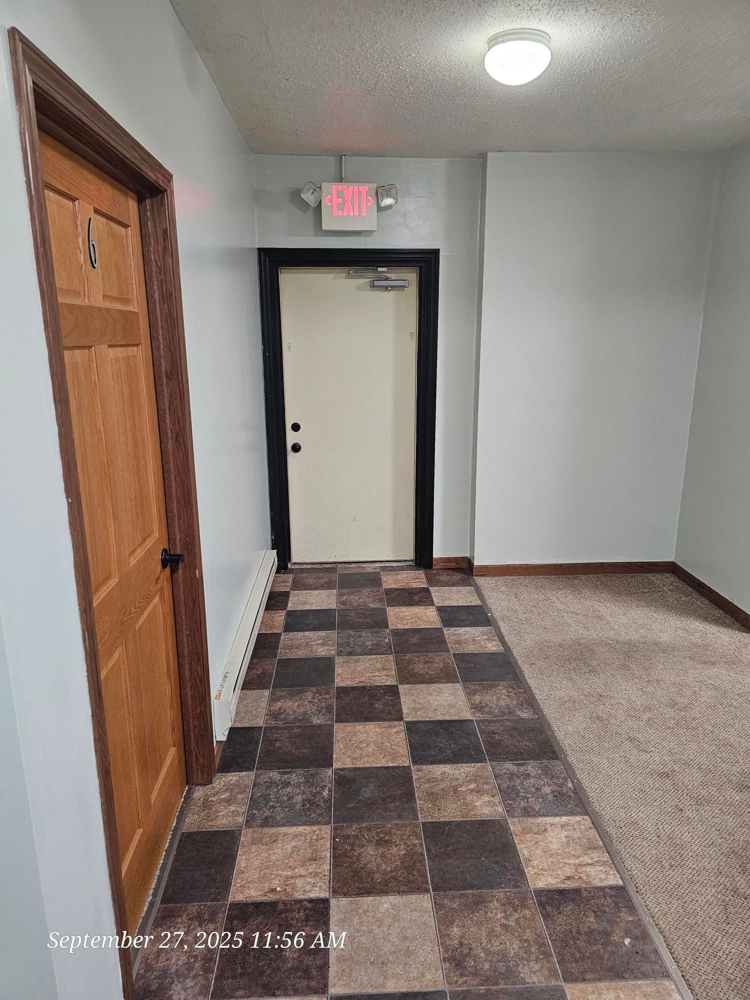 plateville Single Room: 615 s chestnut street