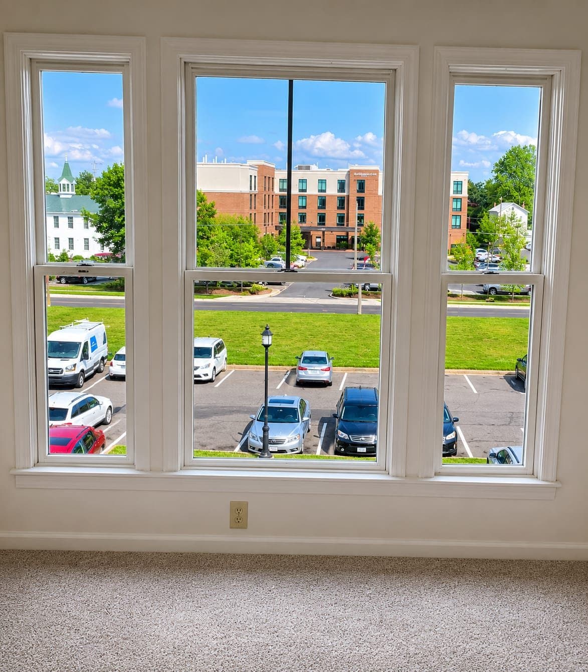 Haymarket Apartment: 15111 Washington Street Unit 305