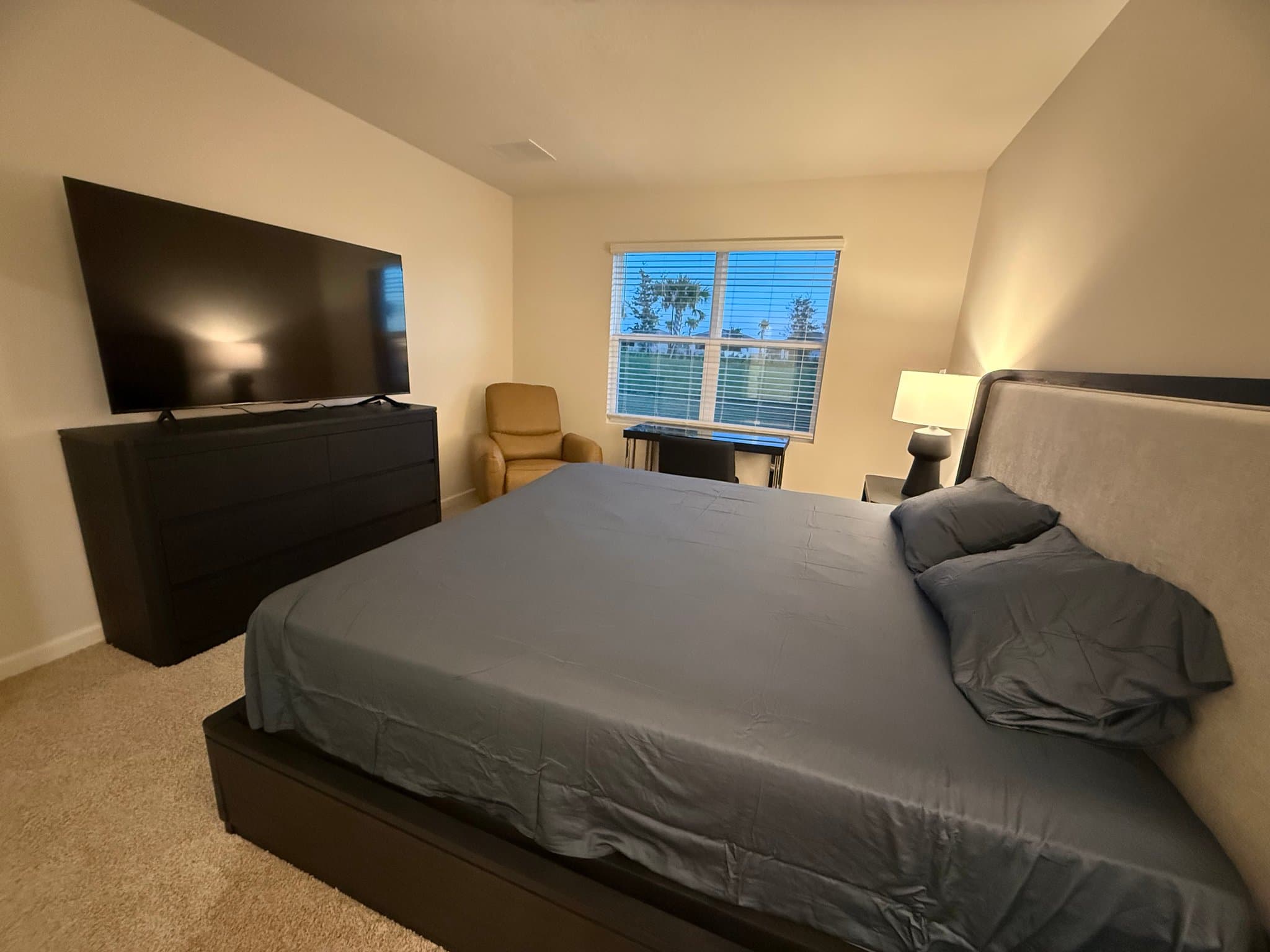 Palm Bay Single Room: 1633 Garabaldi Circle SE