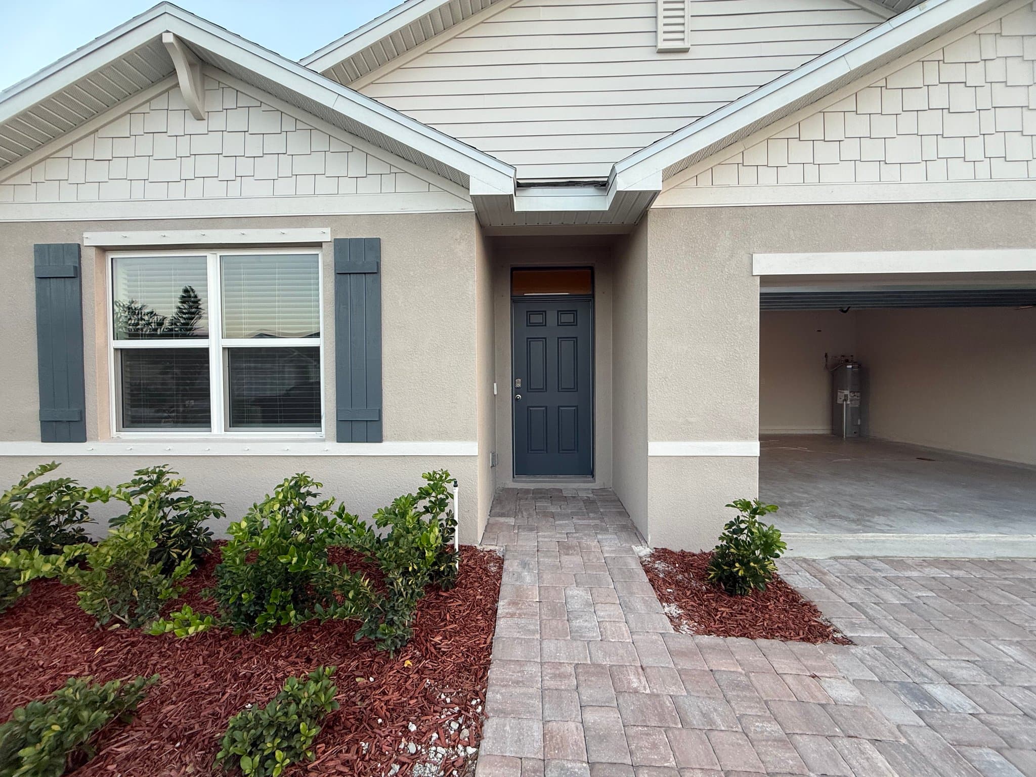 Palm Bay Single Room: 1633 Garabaldi Circle SE