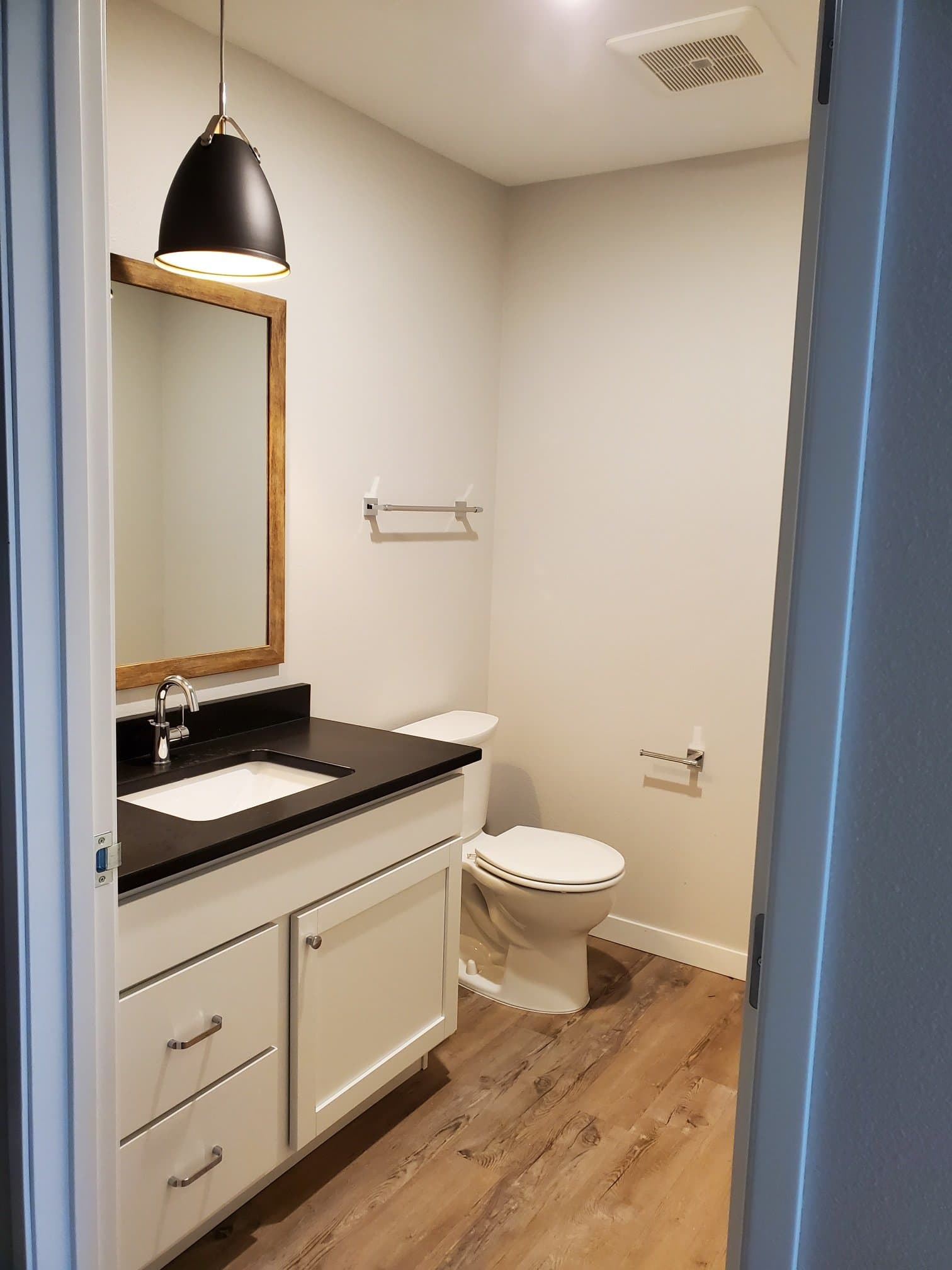 Moorhead Apartment: 2745 40th st s Moorhead