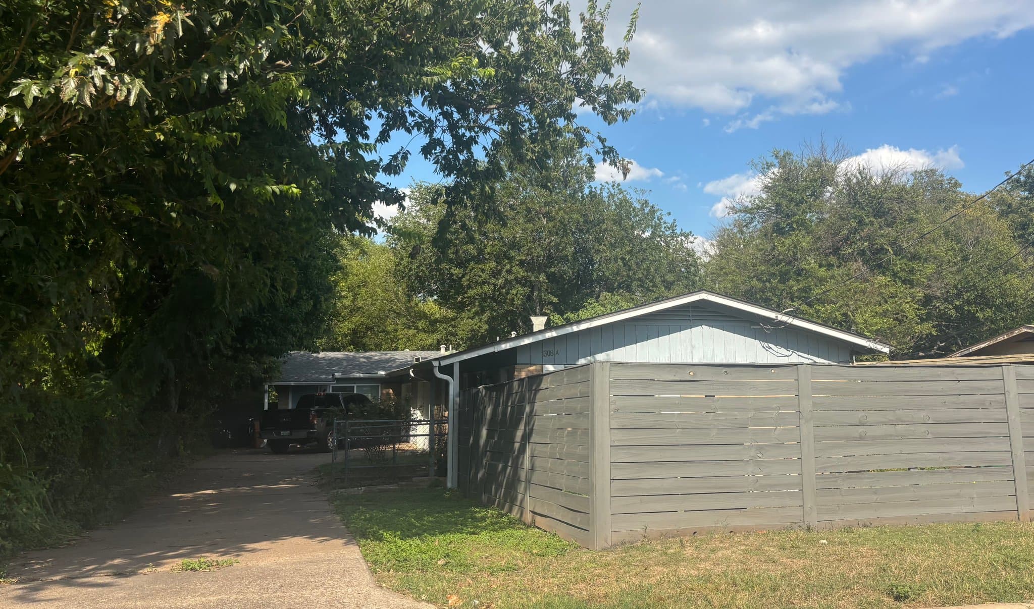 Austin House: 1308 E 52nd Street