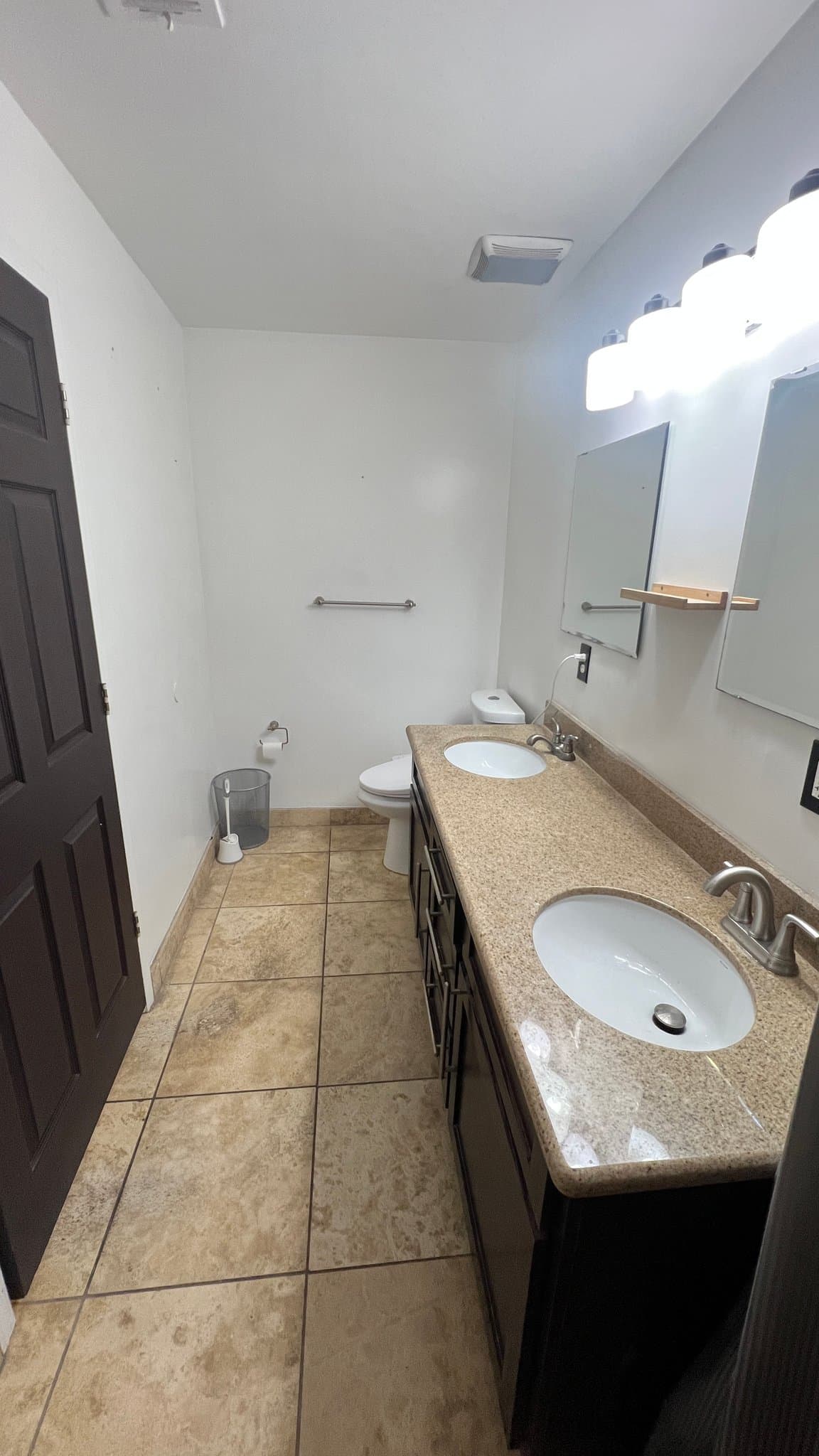 Phoenix Single Room: 4213 N Westview Dr
