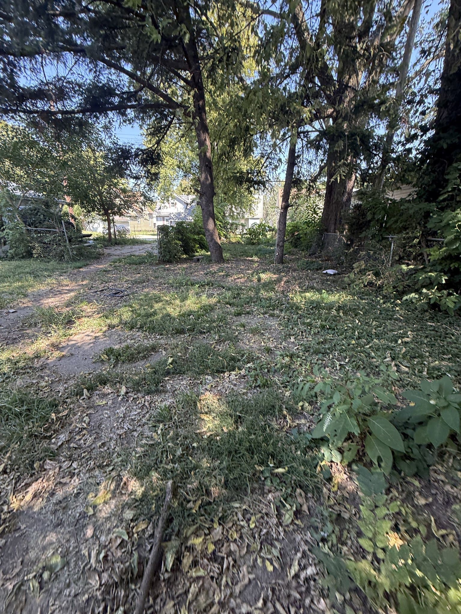 Decatur House: 1828 E Main St