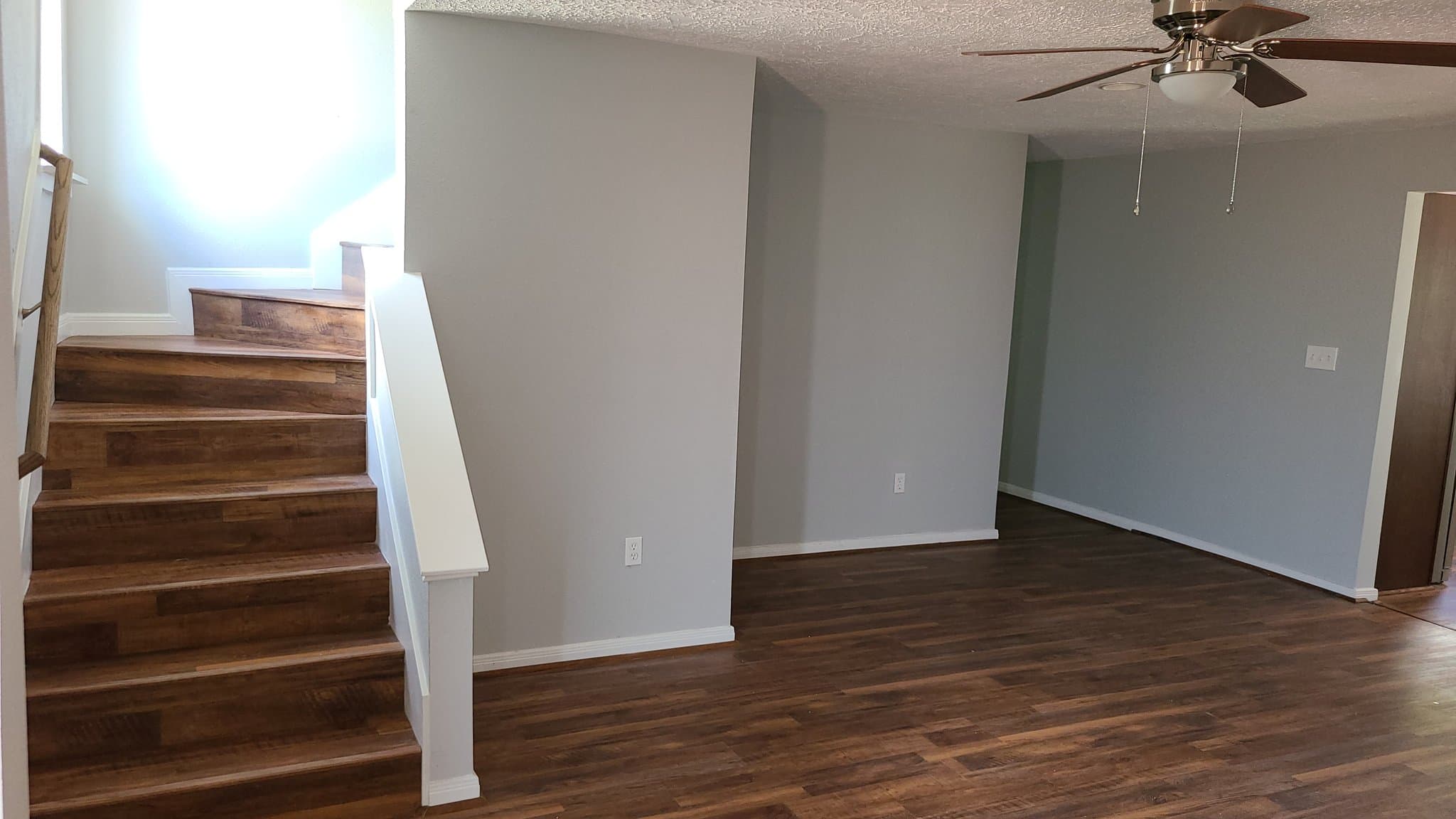 New Caney House: 28174 FM 1485 East