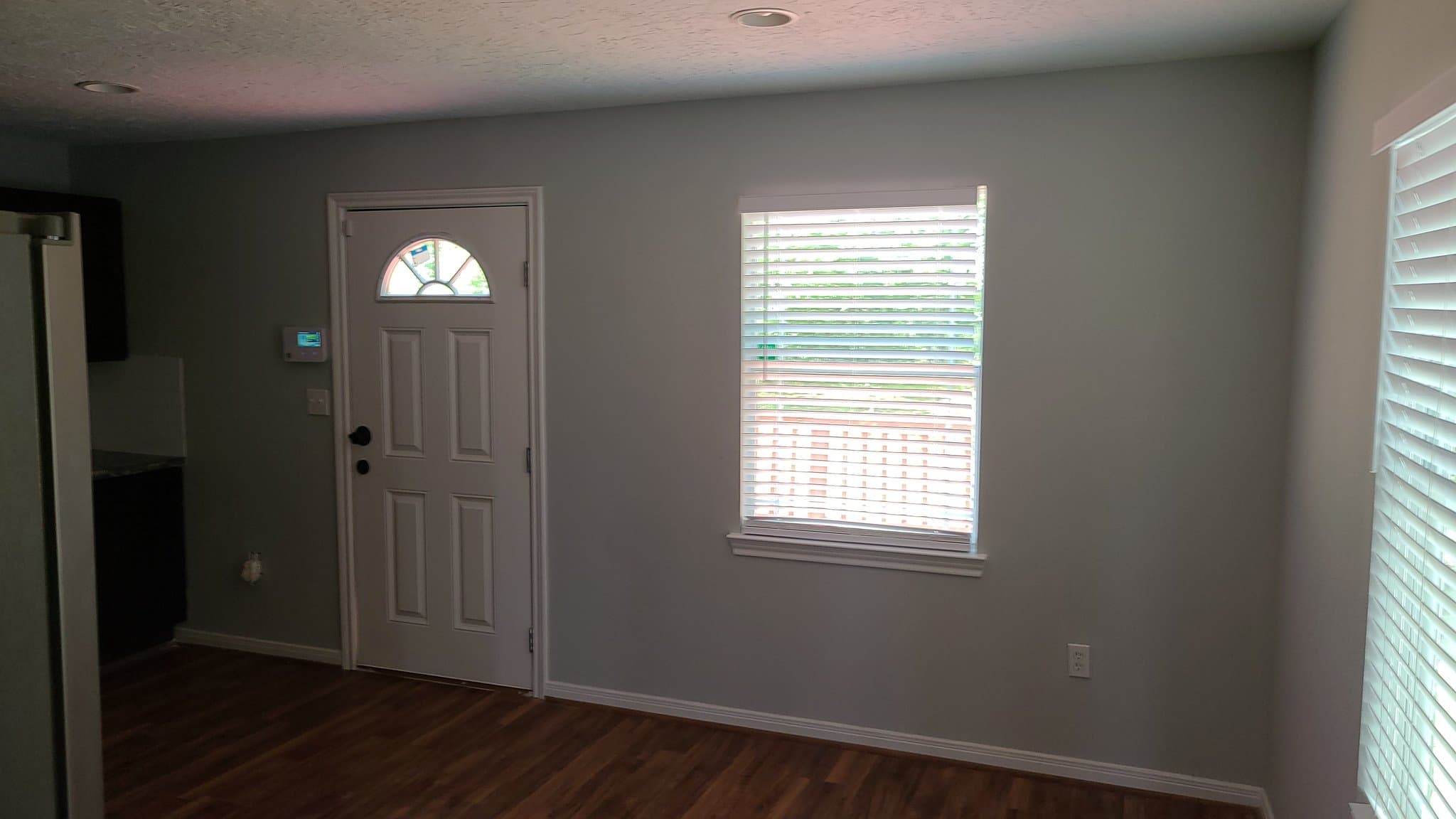 New Caney House: 28174 FM 1485 East