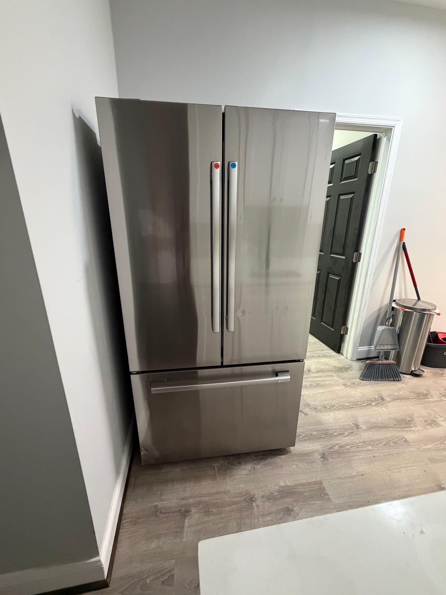 Baltimore Single Room: 1640 East 32nd Street