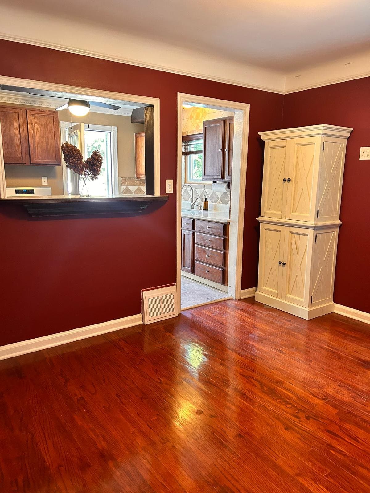 Ferndale House: 231 Academy street