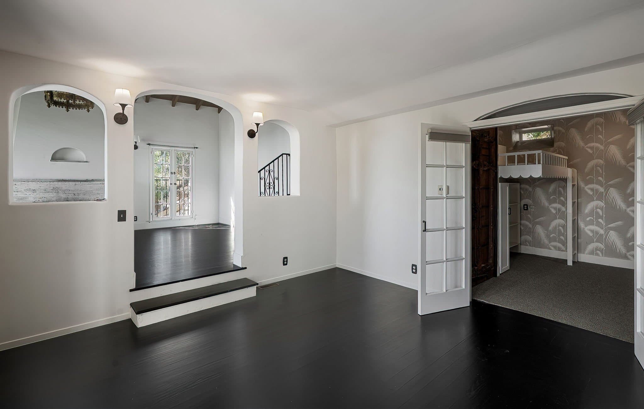 Los Angeles House: 2101 Broadview Terrace