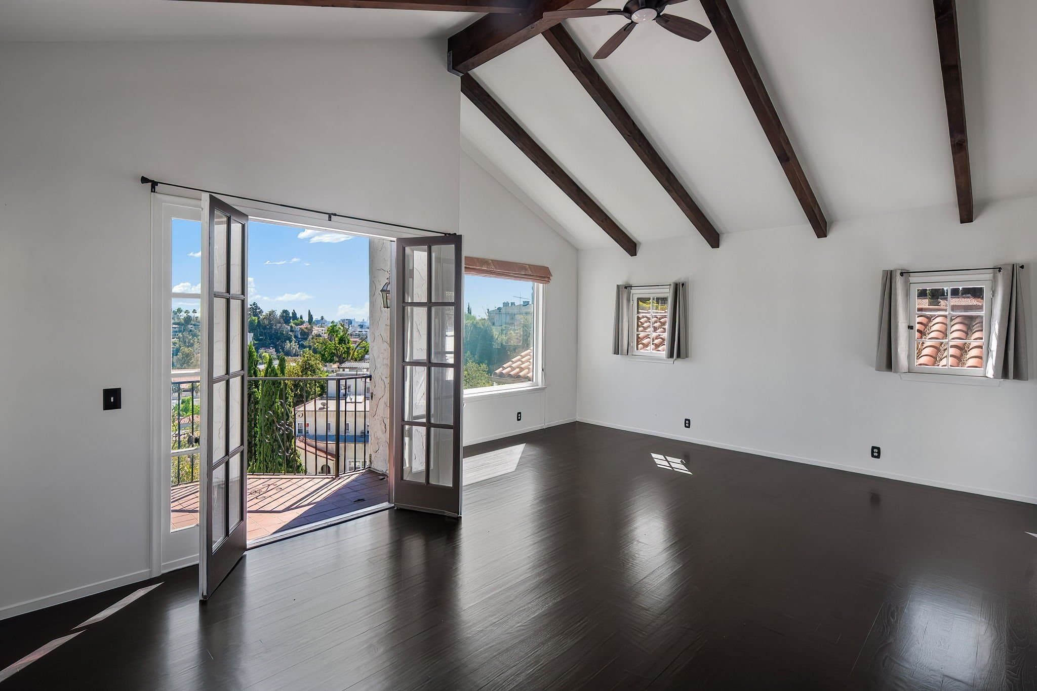 Los Angeles House: 2101 Broadview Terrace