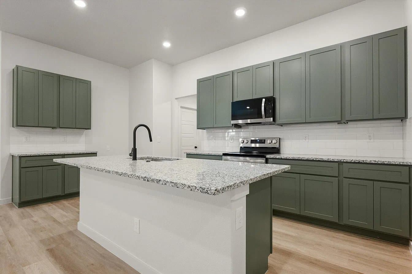 lubbock House: 12003 Kewanee Ave