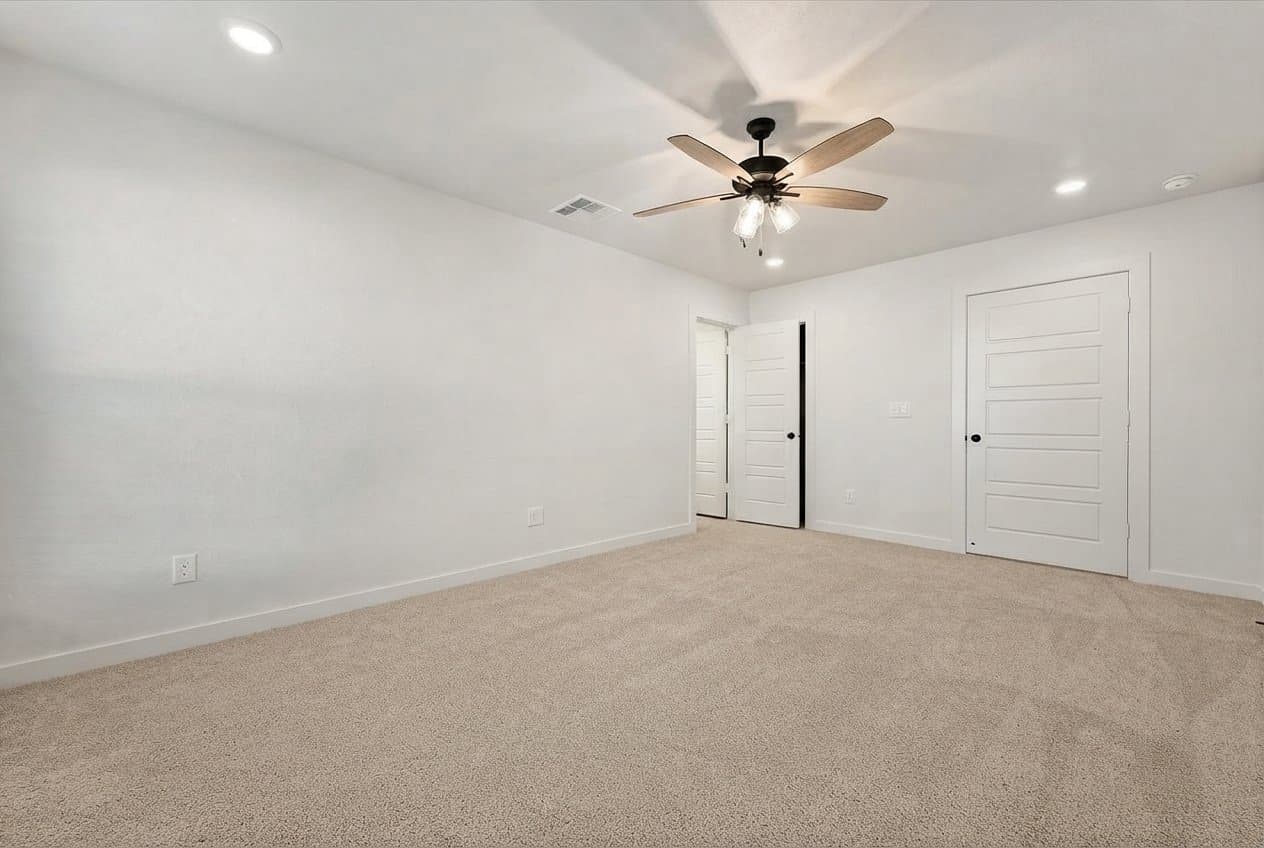 lubbock House: 12003 Kewanee Ave