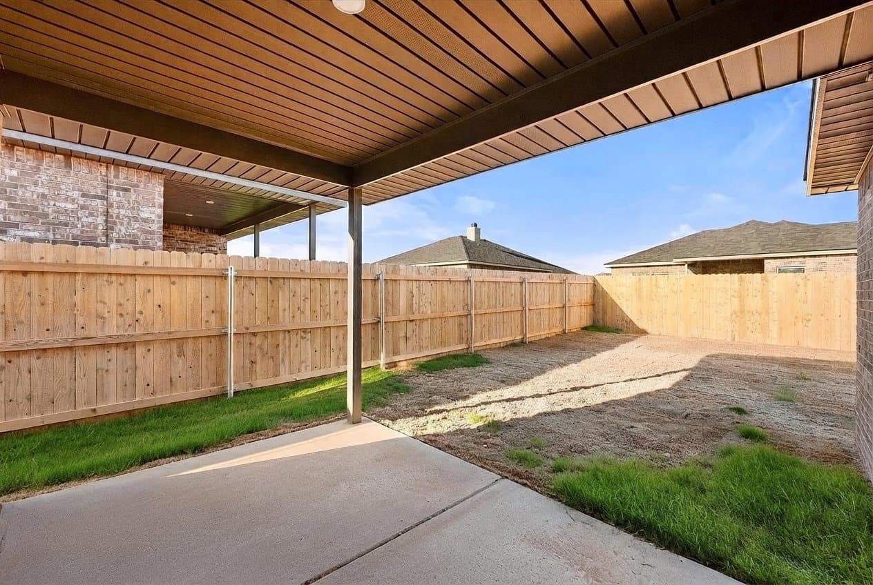 lubbock House: 12003 Kewanee Ave