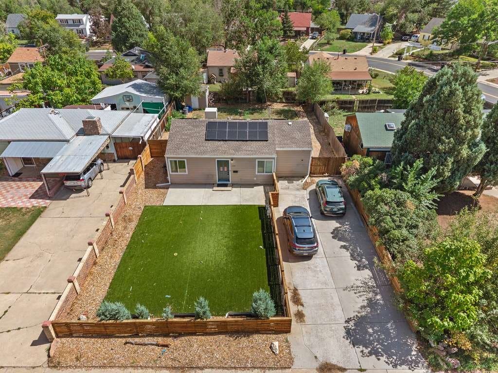 Denver House: 2380 S Irving Street