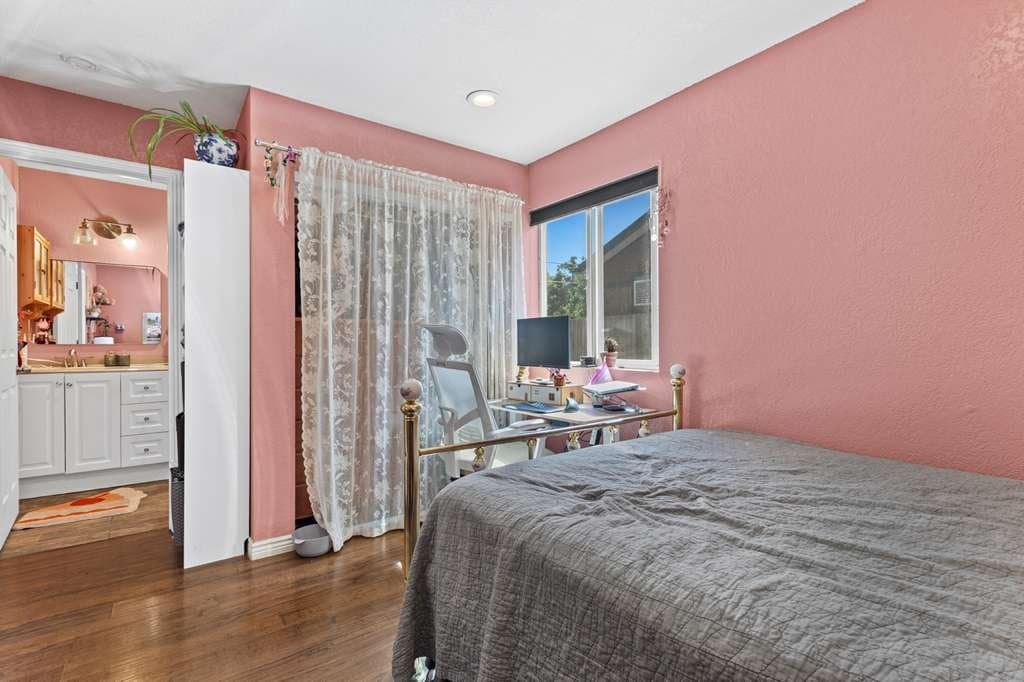 Denver House: 2380 S Irving Street