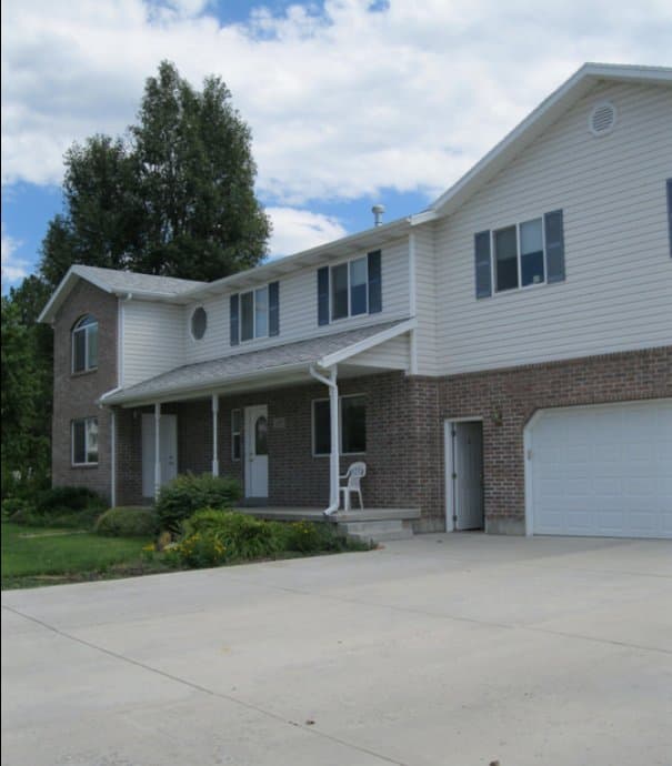 Mapleton Multiplex: 1175 W 2000 N