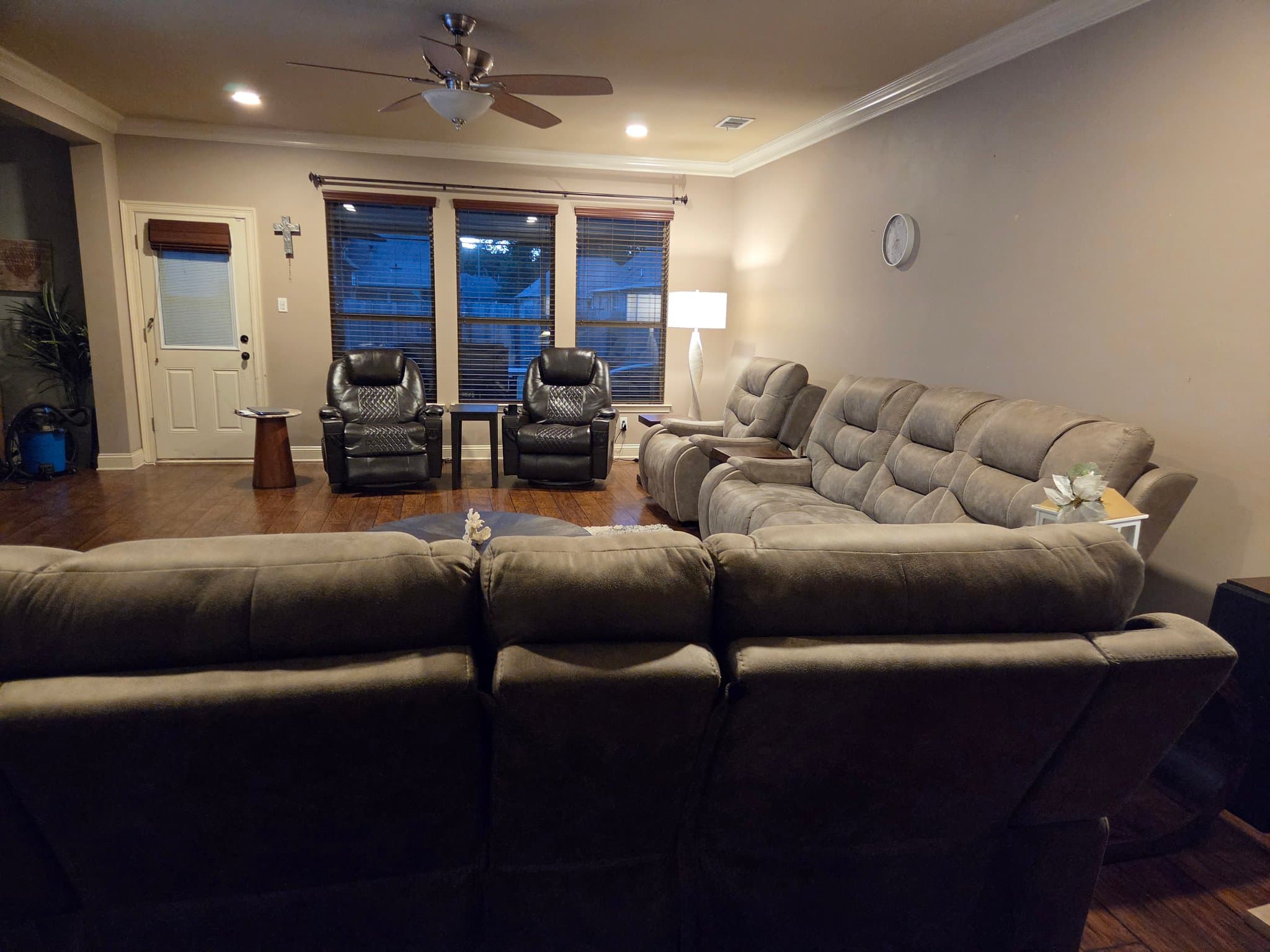 Covington House: 334 Del Sol E