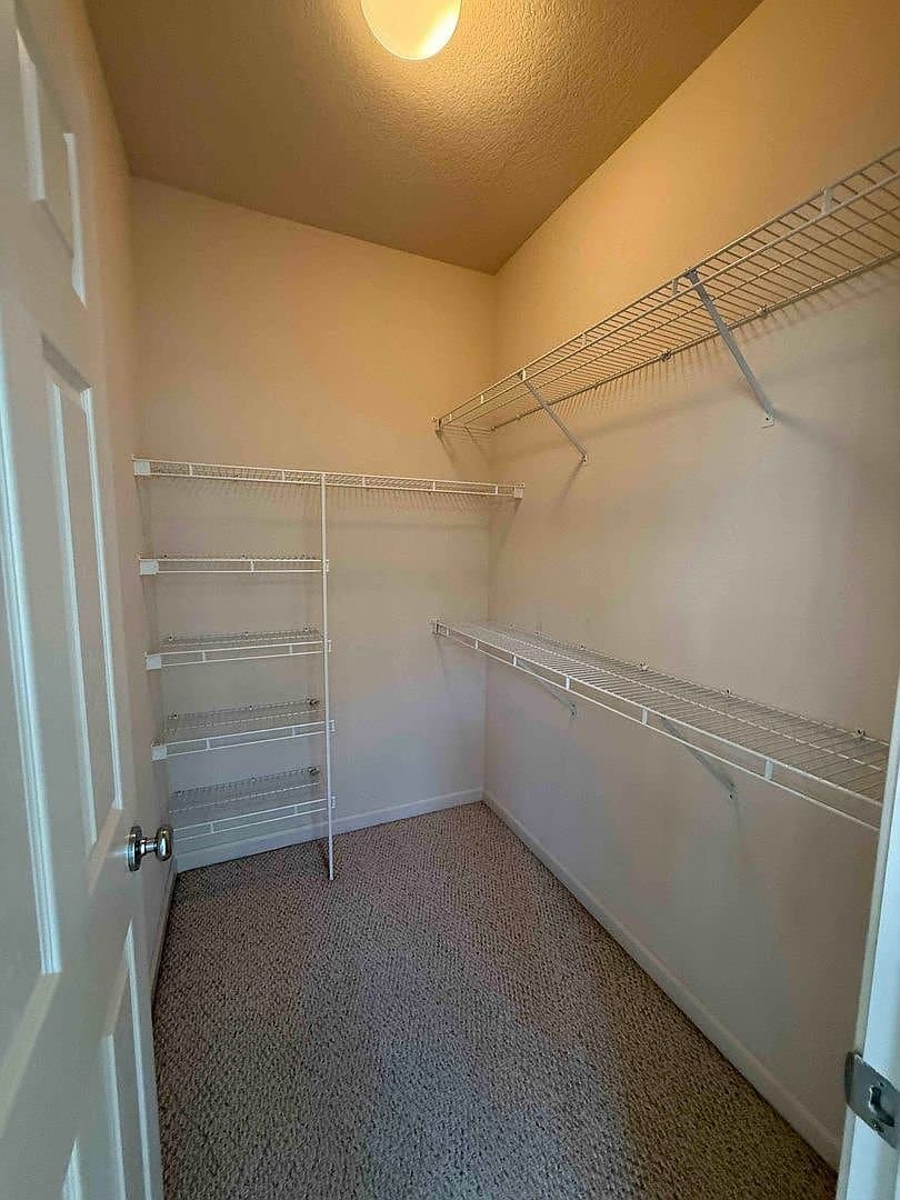 Elk Grove House: 3247 Shelter Cove Ln