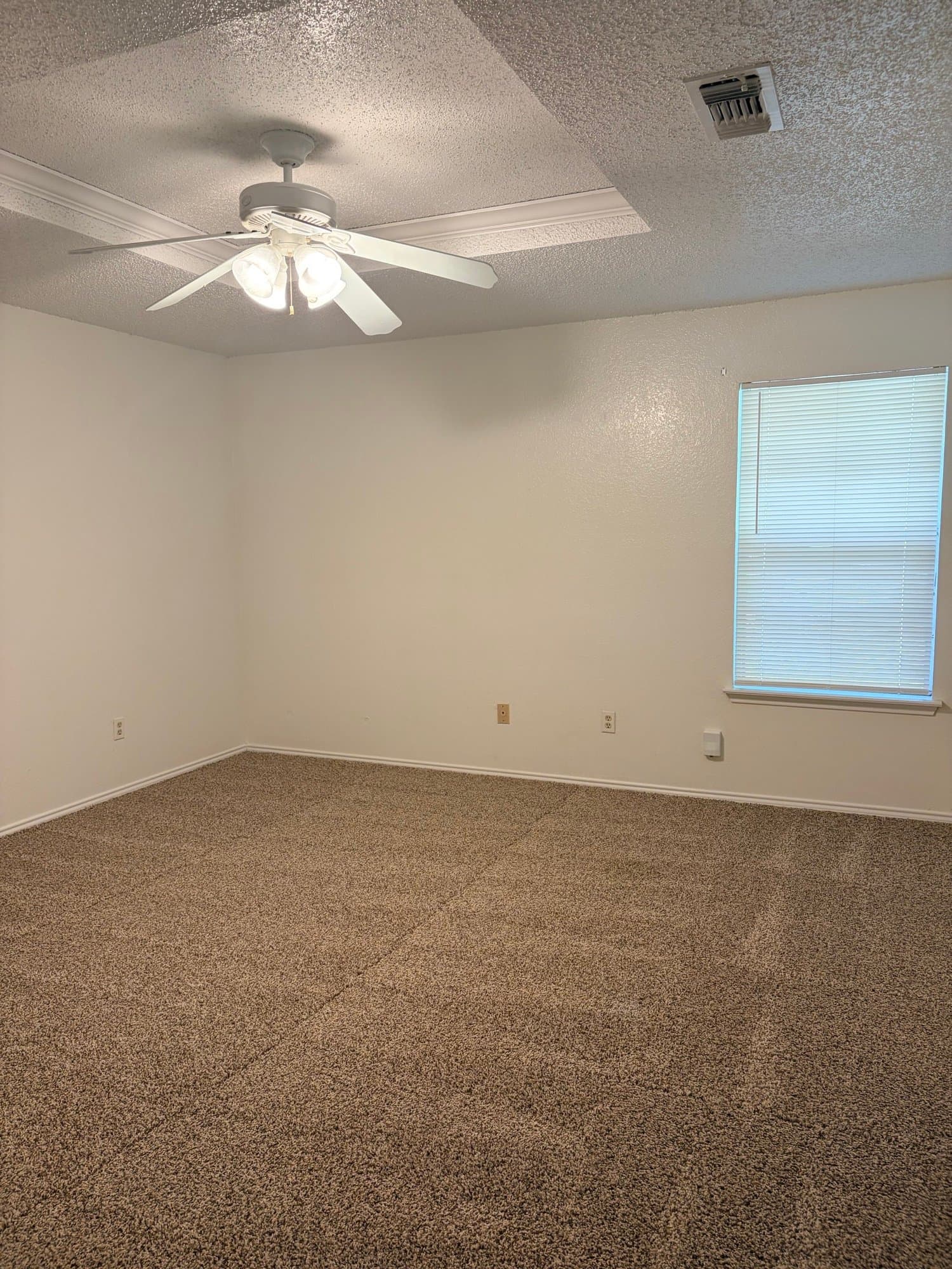 Mansfield Multiplex: 201 Shady Valley Dr