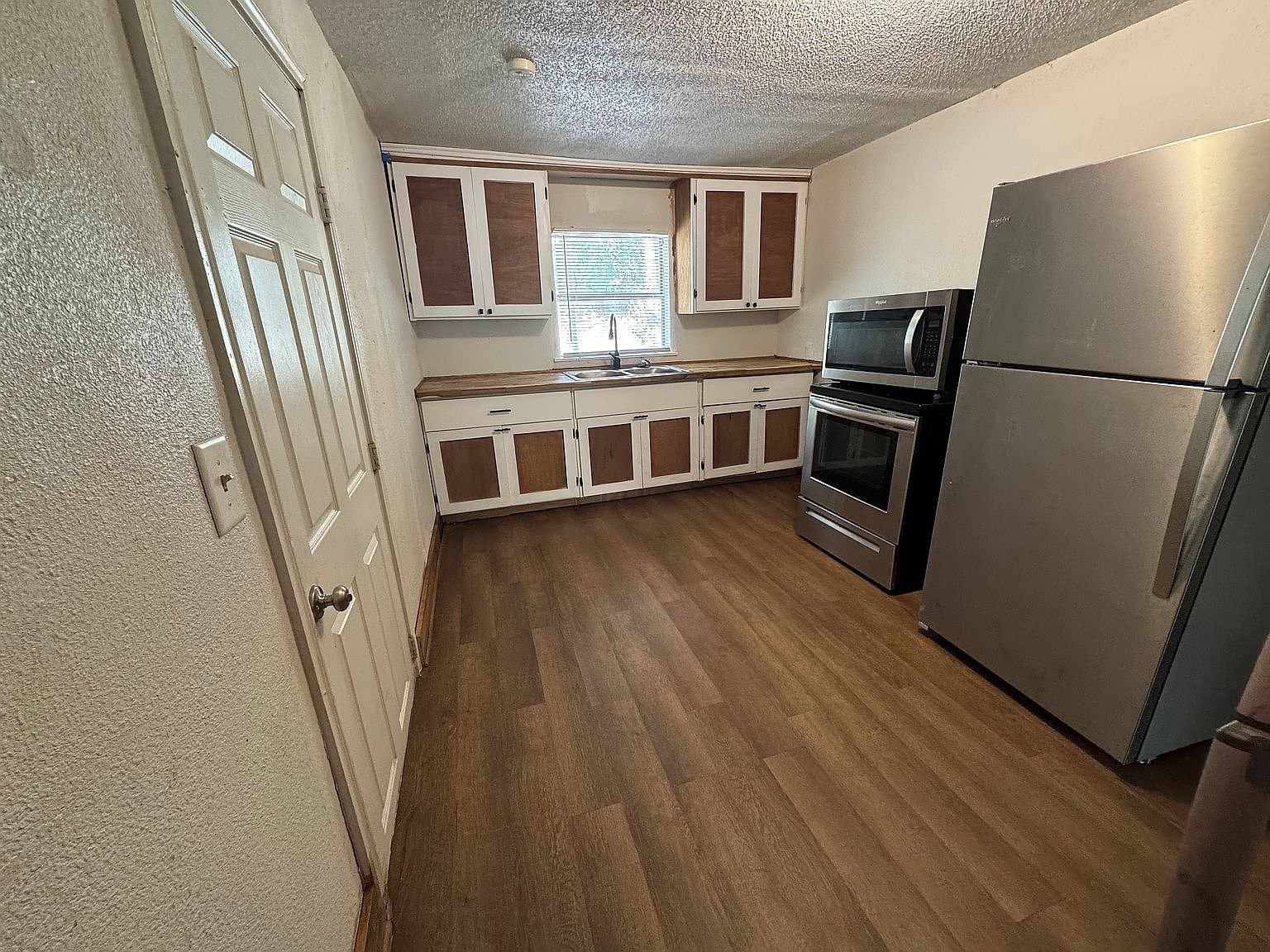 Pittsburg House: 117B N Greer Blvd