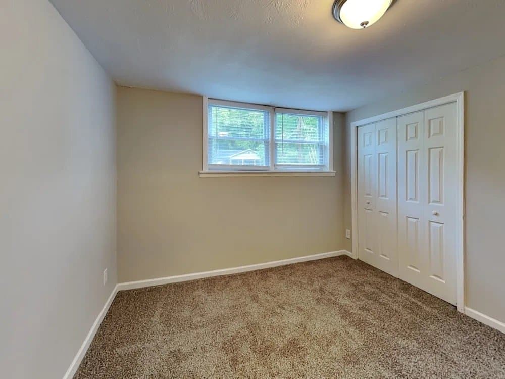 Atlanta House: 2363 Springdale Rd SW