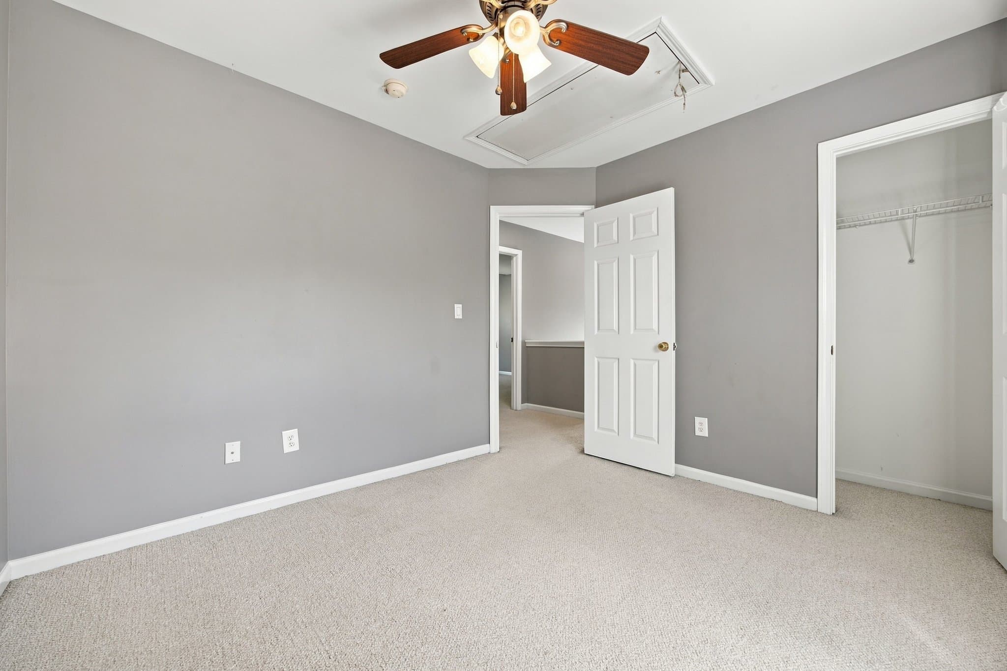 Concord House: 1017 Meadowbrook Ln SW