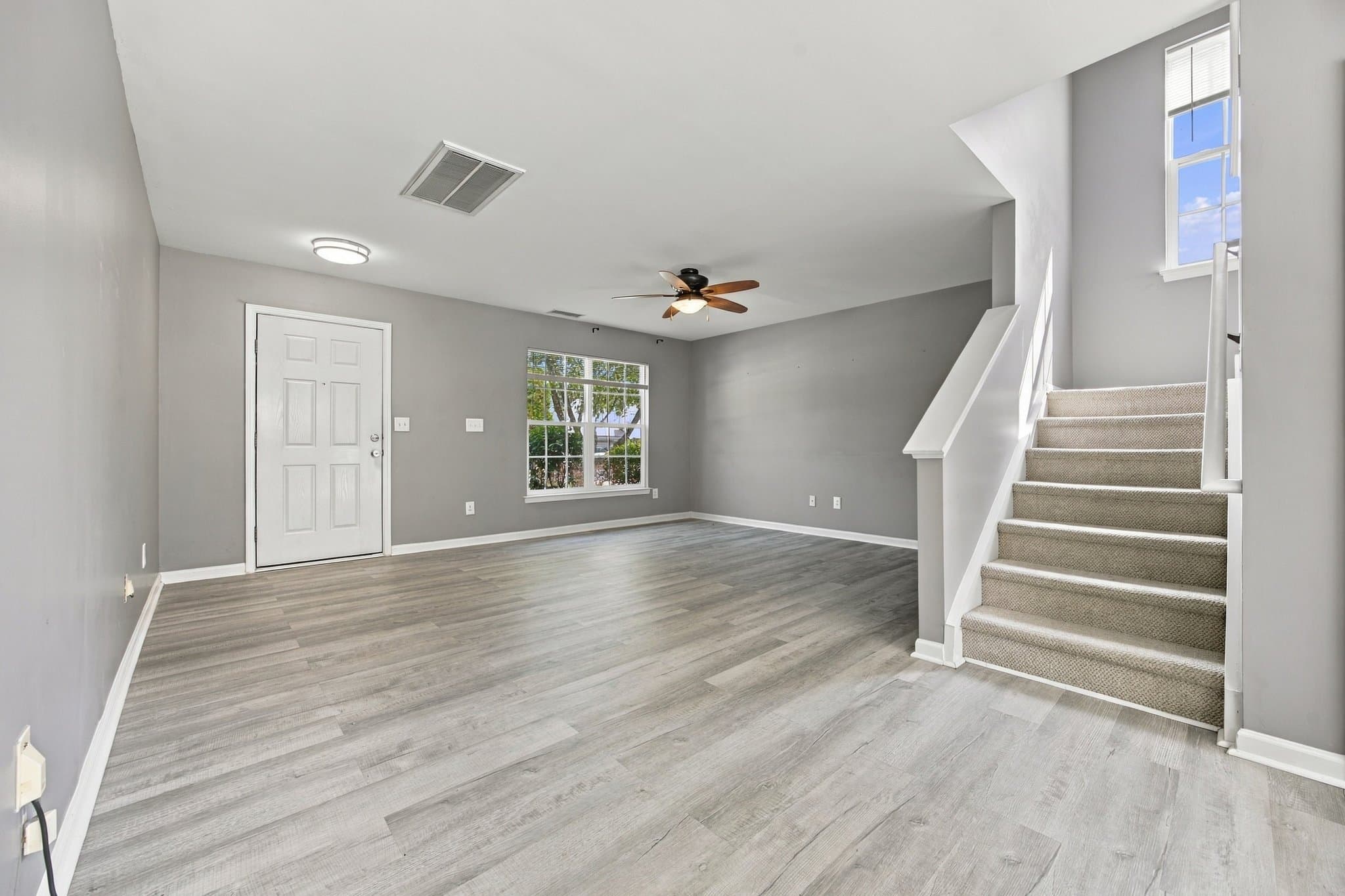 Concord House: 1017 Meadowbrook Ln SW
