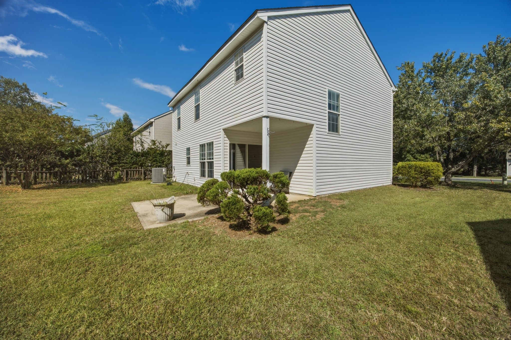 Concord House: 1017 Meadowbrook Ln SW