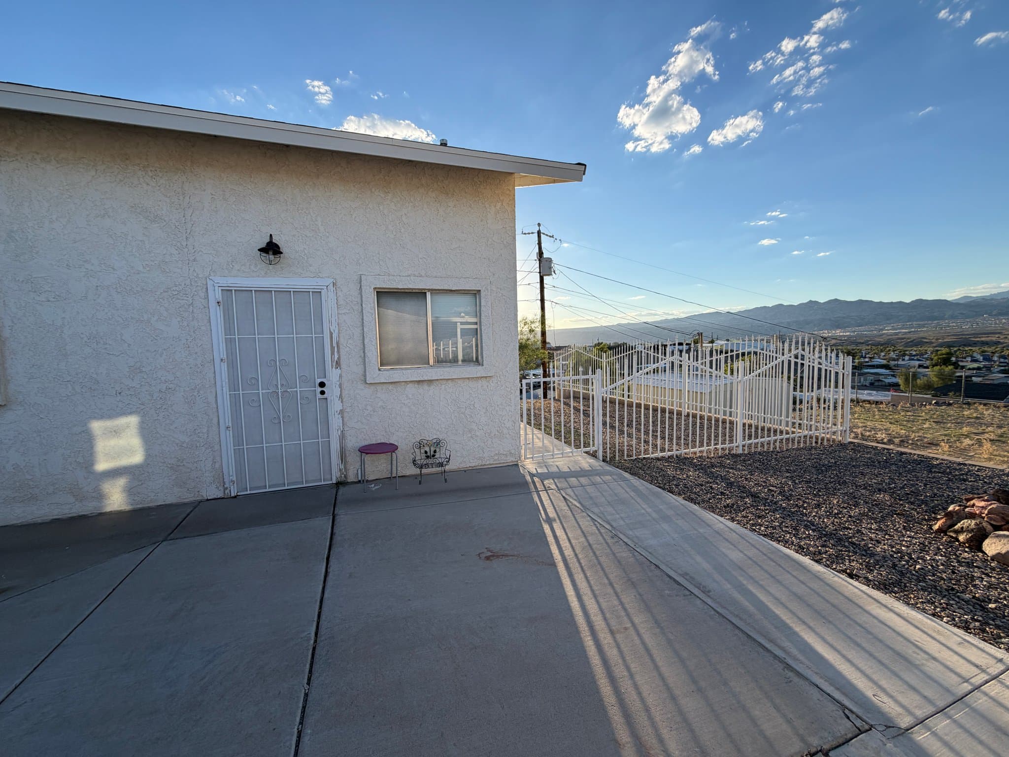 Bullhead City Other: 1435 Colina Dr