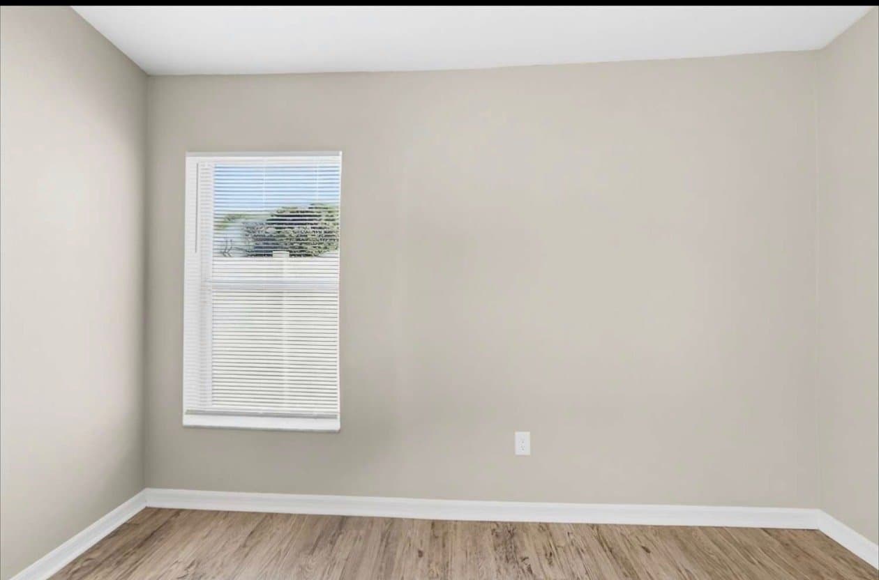 Tampa House: 8111 Canterbury Lake Blvd,