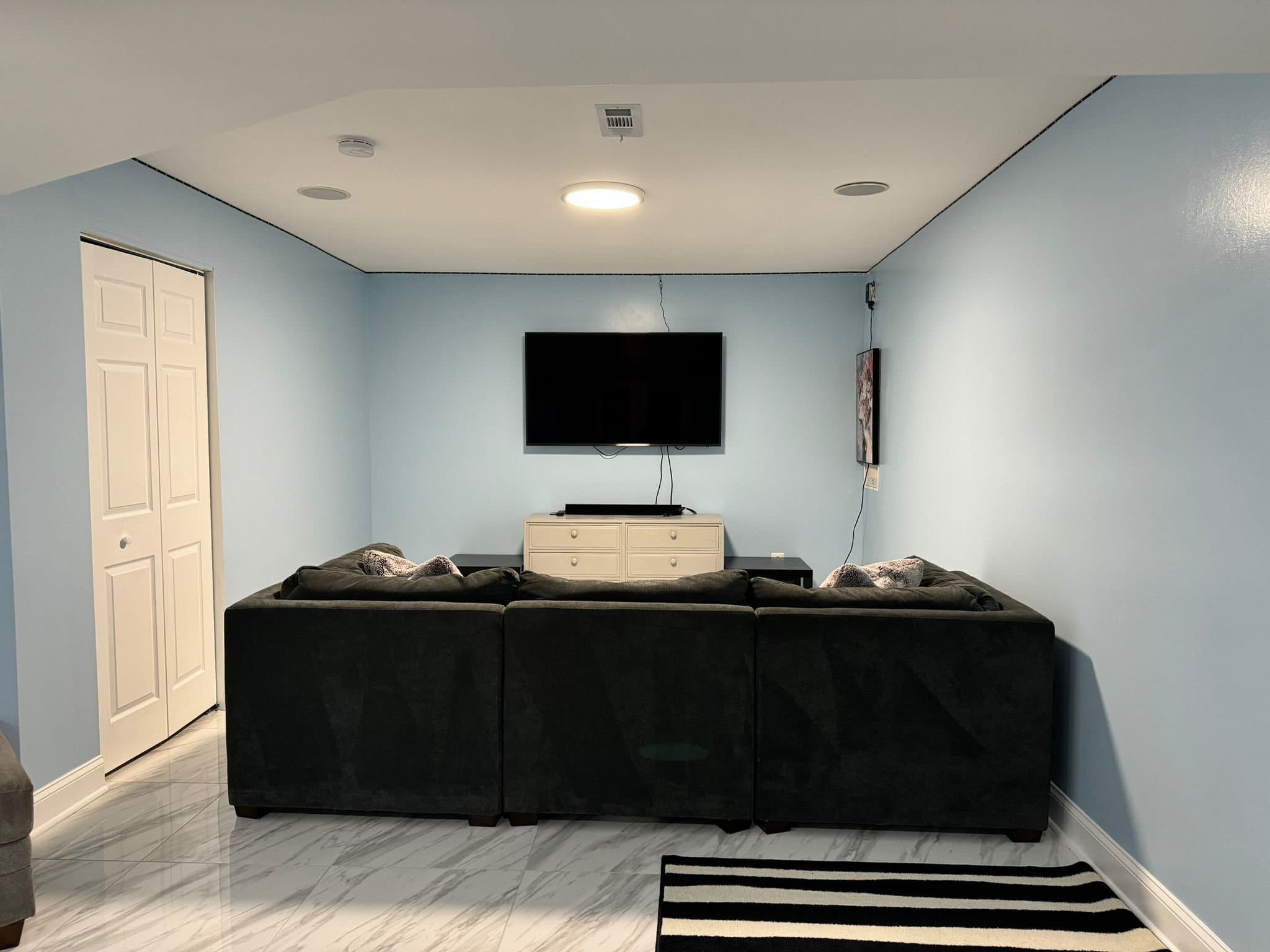 Springfield Apartment: 6164 Deer Ridge Trl