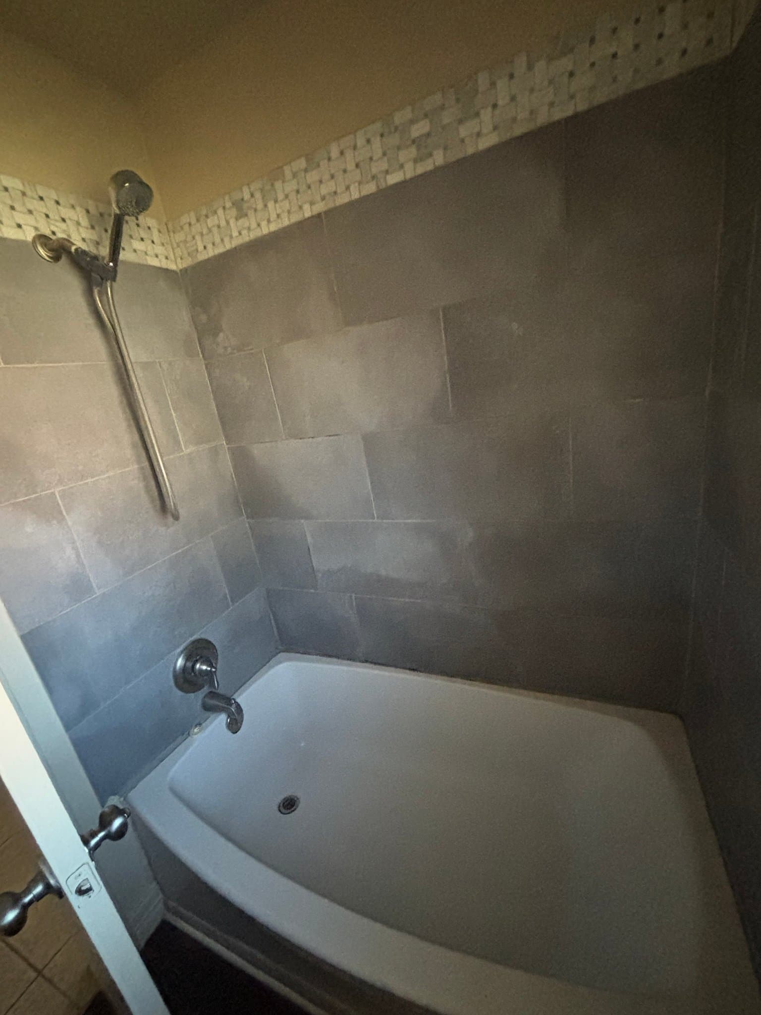 Angleton House: 1316 Hospital Dr