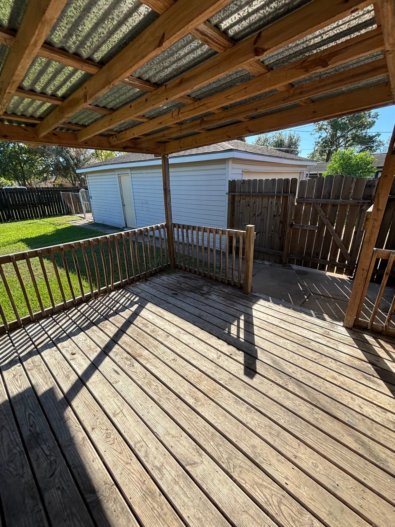 Angleton House: 1316 Hospital Dr