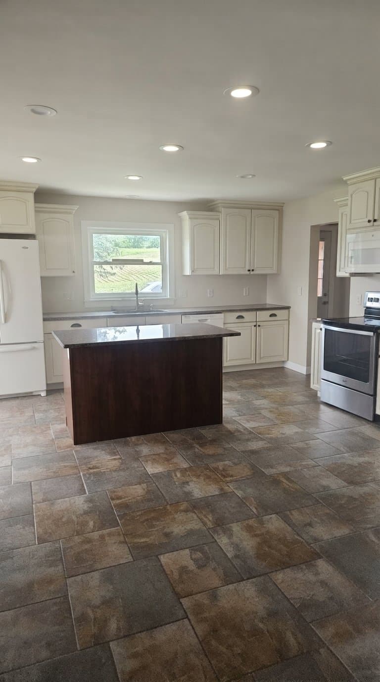 Portage House: W10378 Shanks Rd
