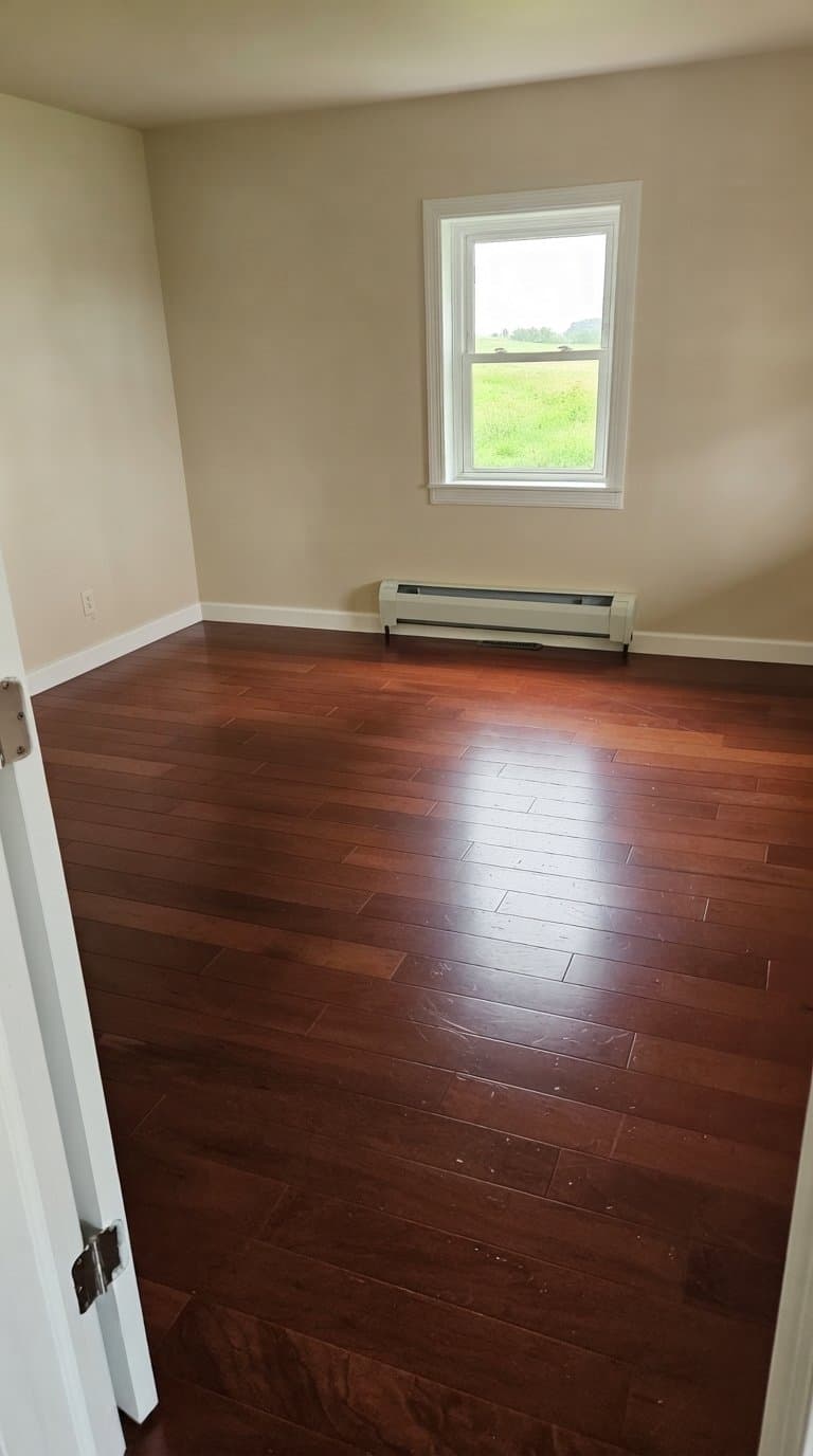 Portage House: W10378 Shanks Rd