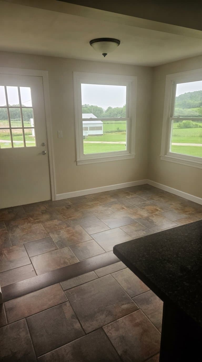 Portage House: W10378 Shanks Rd