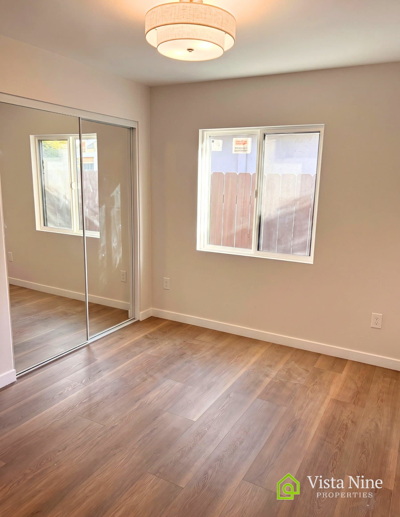 San Diego Condo: 4894 Doliva Dr.