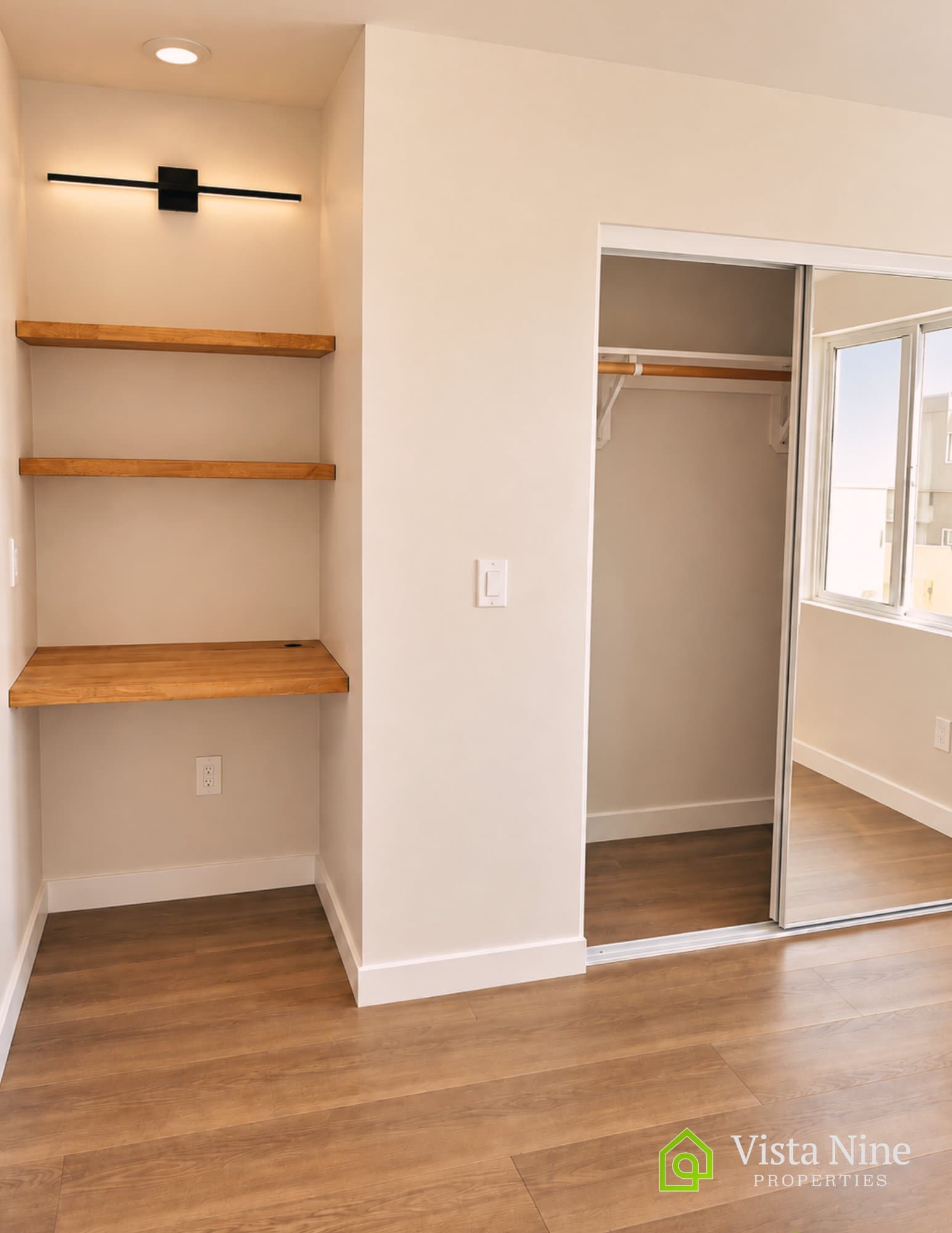 San Diego Condo: 4894 Doliva Dr.