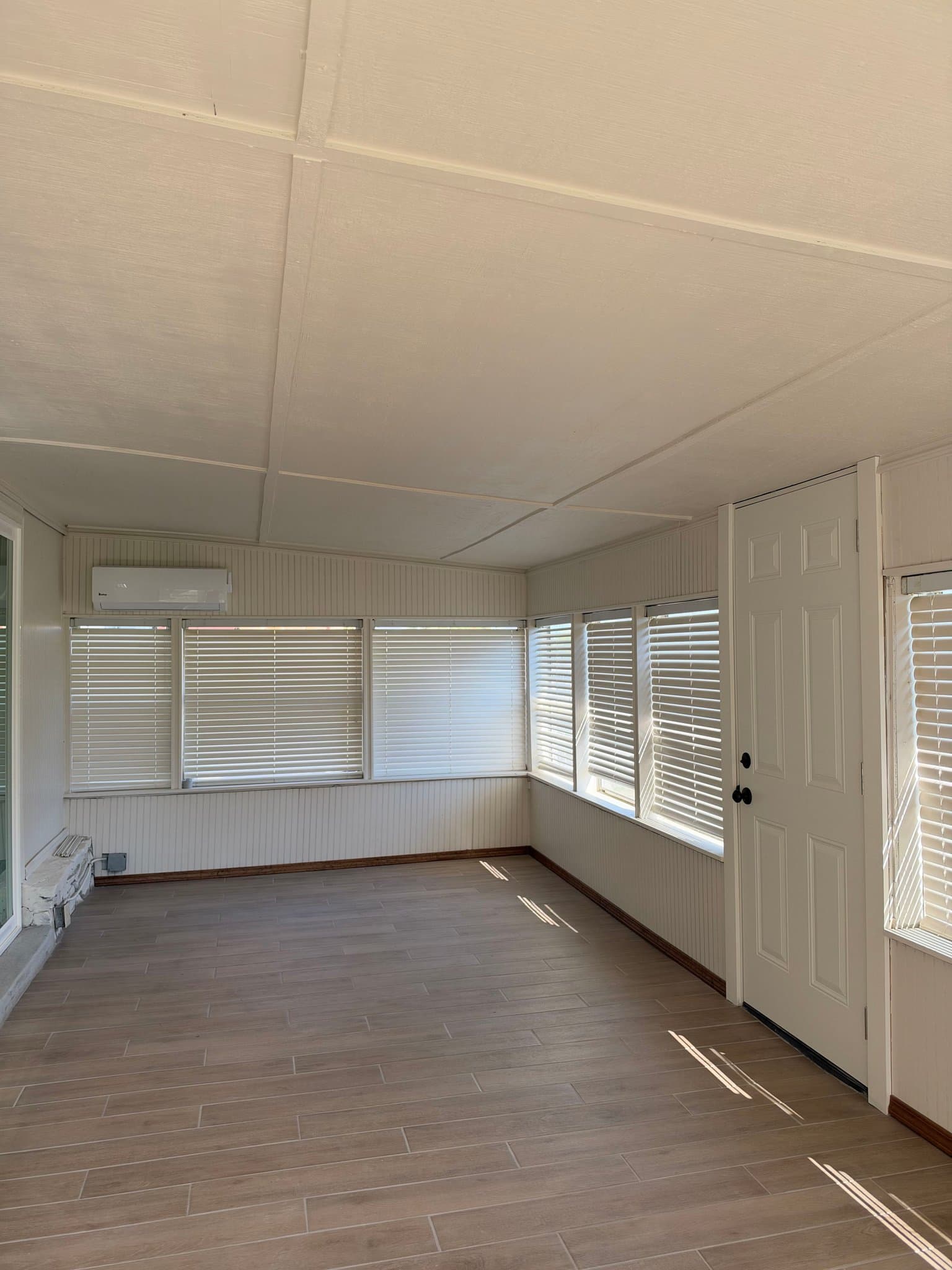 Tulsa House: 2950 W 66th St
