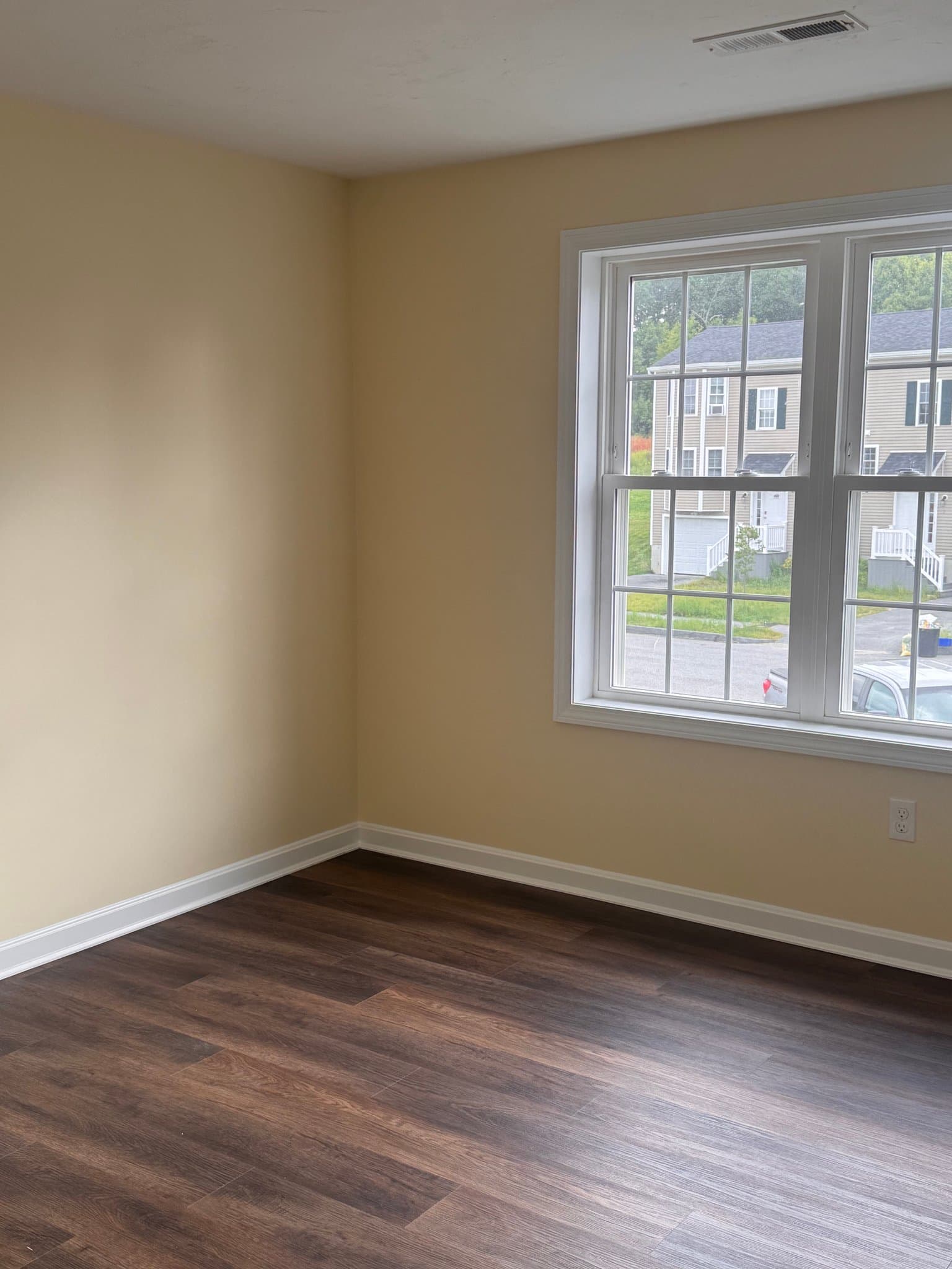 Worcester Townhome: 14 snowberry circle
